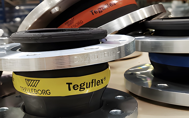 Juntas de expansão Trelleborg Teguflex para sistemas industriais de óleo e gás img_